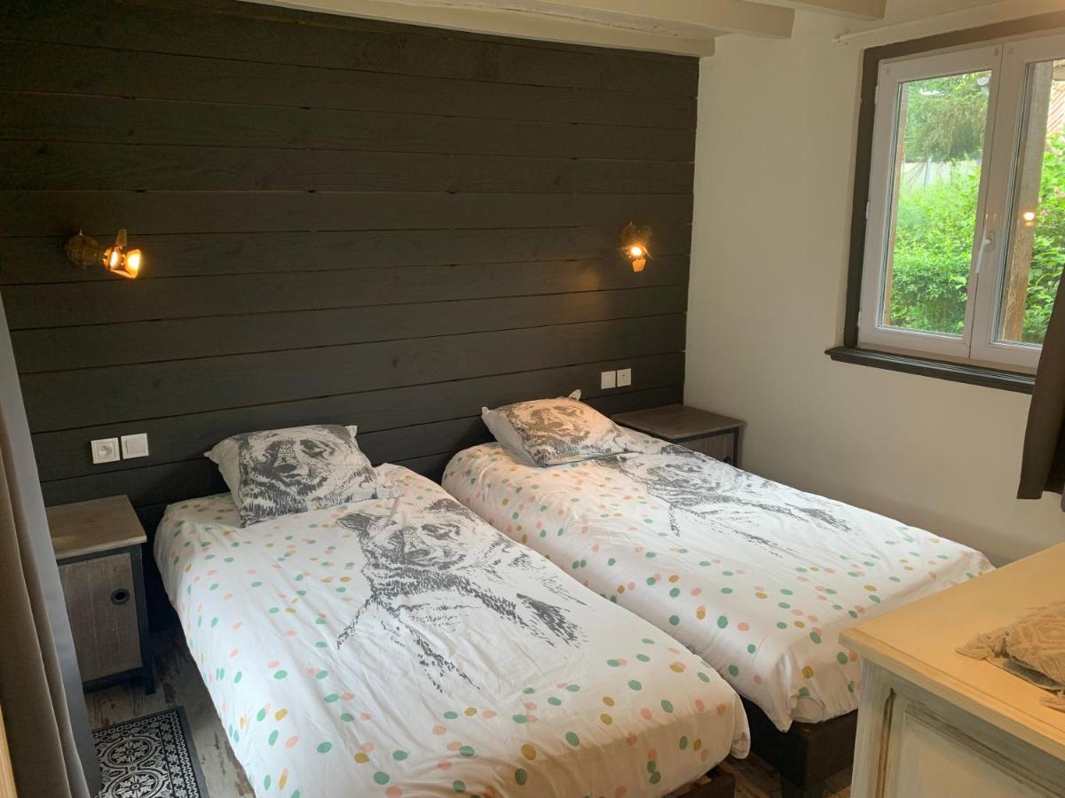 La Taniere Des Ours Bed & Breakfast Chaumont-sur-Tharonne Exterior photo